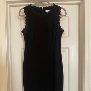 Size 6 Calvin Klein floral trim sheath cocktail dress